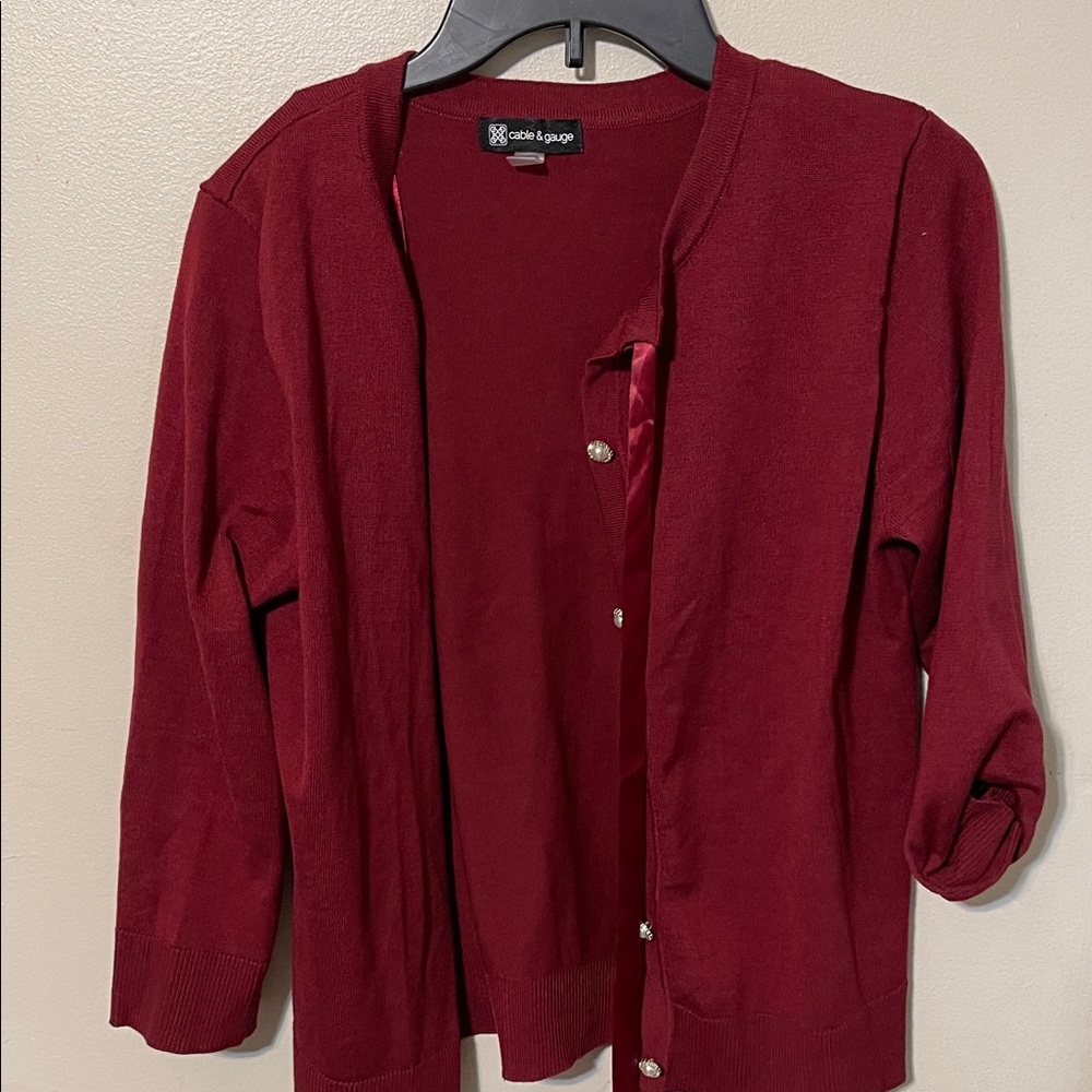 Cable & Gauge Women's Burgundy Cardigan